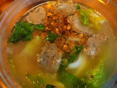 -明姨仔潮汕美食·碳炉猪脚·汕尾牛腩饭·起片鸡煲(起义路店)