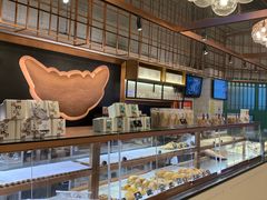 面包甜点陈列柜-牛角村(大族广场店)