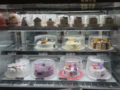 -DQ·蛋糕·冰淇淋(浦江欢乐颂店)