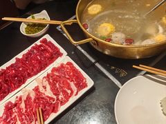 -潮汕三宝鲜牛肉火锅