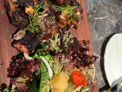 -LESCEDARS Brasserie Bistro香柏树