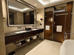 -兰州皇冠假日酒店