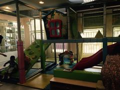 -爱乐梵国际儿童教育中心(古美店)