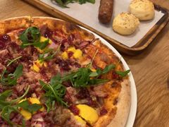 -城市大道红炉披萨烘焙坊