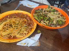 -玲玲米粉·新疆现炒米粉(大十字总店)