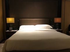 -中山利和希尔顿酒店
