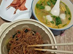 -小杨生煎(黄河路美食休闲街店)