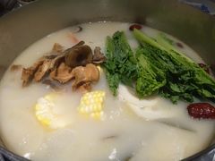 -八珍玉食鸡煲·打边炉(印象城店)