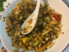 -彭耕记猪油炒小菜(吉联mall店)