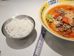 -粉小主·贵州酸汤牛肉粉(南京仙林金鹰店)