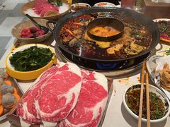 -花房村老火锅(巴南万达店)