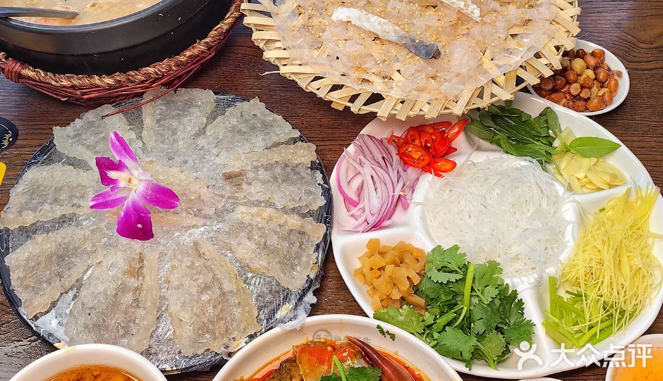 汕头市金平区长平路81号菊园南苑60栋3座101#鱼生