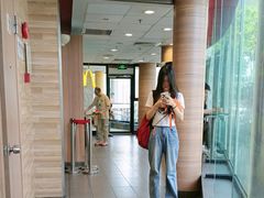 -麦当劳(虹梅路地铁站店)