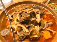 -霄汉牛三鲜湖北砂锅菜(万松园2店)