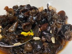 -HOMES上海本帮菜(襄阳公园店)