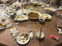 -领鲜土菜馆