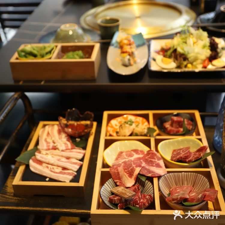 蓝爵270°江景炭烧餐酒吧