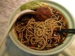 -轻捞慢起面馆(新世界百货店)