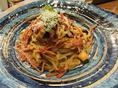 -POKEE VIA&Brunch·维娅(重庆来福士店)