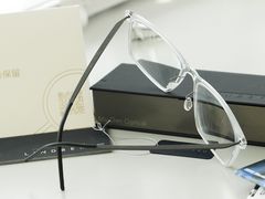 -目艮眼镜SHOWROOM(品牌集合店)