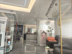 -U+nail优加专业美甲美睫