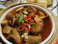 手剪香菇肥肠-贤合庄卤味火锅(济南泉城路店)