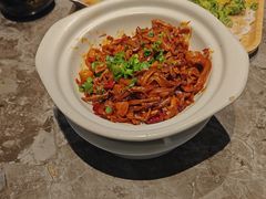 -老周家酱卤猪蹄私房菜(克拉玛依西街店)