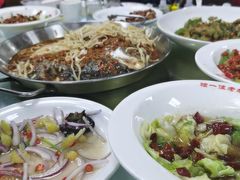 -独一佳老胡湘菜馆(矿山路店)