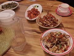 -冶建镜子·老南昌大排档·江西虾王(总店)