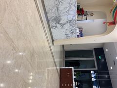 -瑞尔齿科(颐堤港诊所)