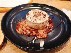 冲绳黑糖爆浆蛋糕-必胜客餐厅(昆百大泰业城店)