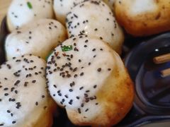 -香山胡记吴江路生煎(灵山路店)