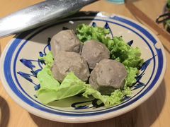 -洱火云南酸菜牛肉火锅(石景山当代商城店)