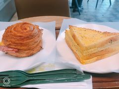 -星巴克臻选(湖滨道店)