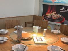 -蜜桃餐厅·伴山(湖滨商业街店)