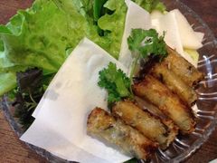 -大头虾越式风味餐厅(光明广场店)
