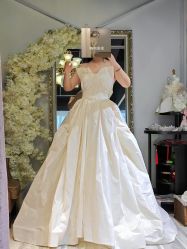 -喜喜婚纱HAPPINESS STUDIO奢定馆(海淀体验馆)