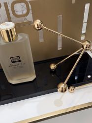 -奥伦纳素Erno Laszlo