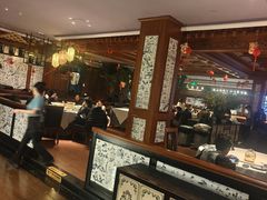 -八府香鸭·啫啫煲(华山路店)