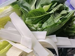 -撒拉人家.酸菜牦牛肉火锅