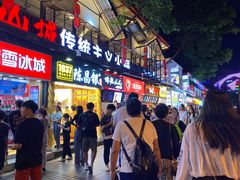 门面-八一好吃街·高品美食广场