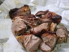 -艾力江和田馕坑烤肉店