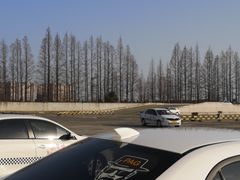 -光明驾校·学车·陪驾(杨浦店)