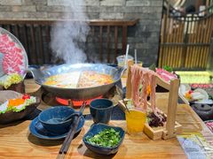 -湊湊火锅·茶憩(上海合生汇店)