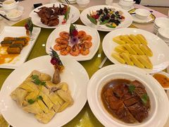 -南洋冠盛酒店(广州天河公园地铁站店)