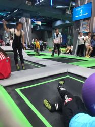 -反弹蹦床公园·亲子乐园·团建·派对(尚品奥莱店)