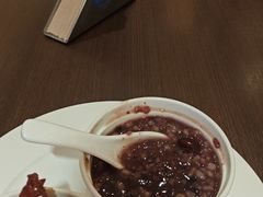 -静之湖湖畔餐厅