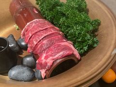 -三出山火锅(南京万象天地店)