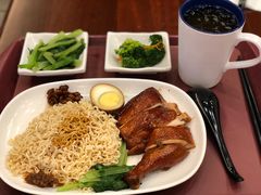 -了凡油鸡饭·面(台北101店)