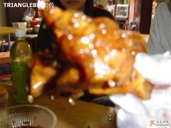 油亮亮的猪手－－吸引的说-王万妈卤猪脚(青岩交通路)